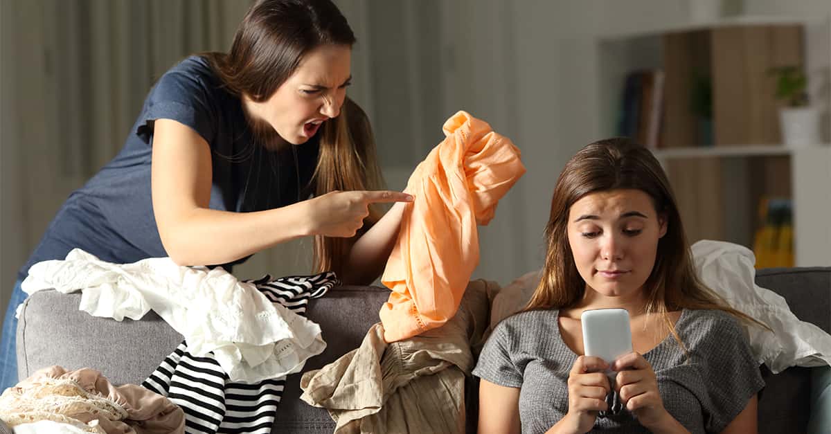 These Nasty Roommates Turned Shared Living Into Shared Loathing