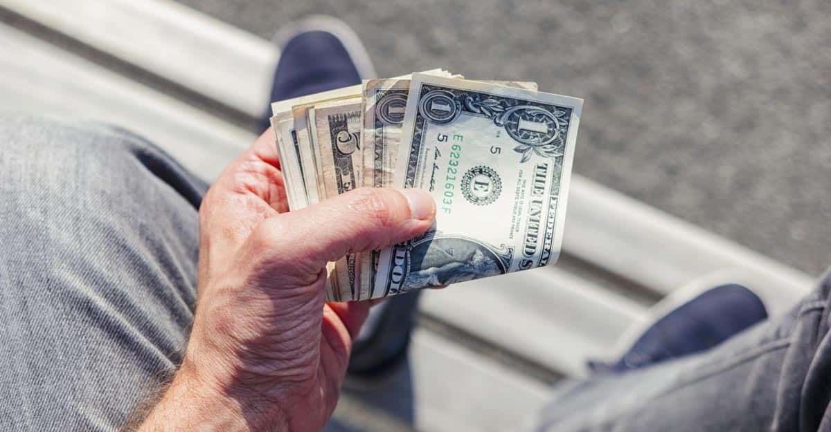 The Biggest Money Mistakes People Are Making, As Told By Successful Savers