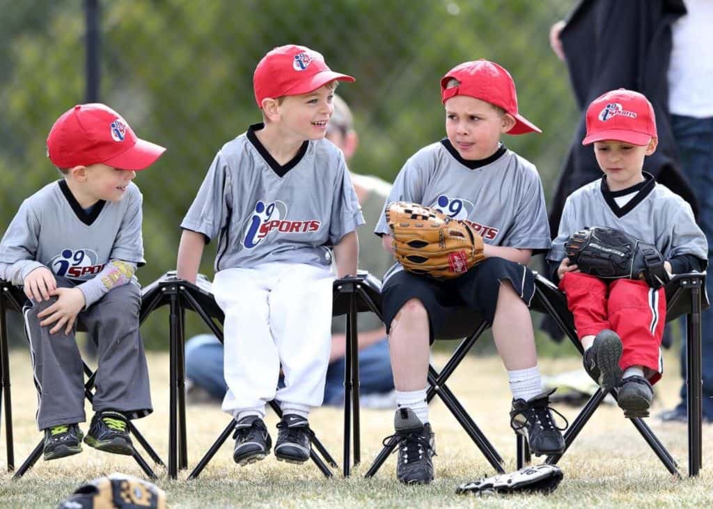 i9-sports-kids-in-chairs-1024x732-1526629477798.jpg