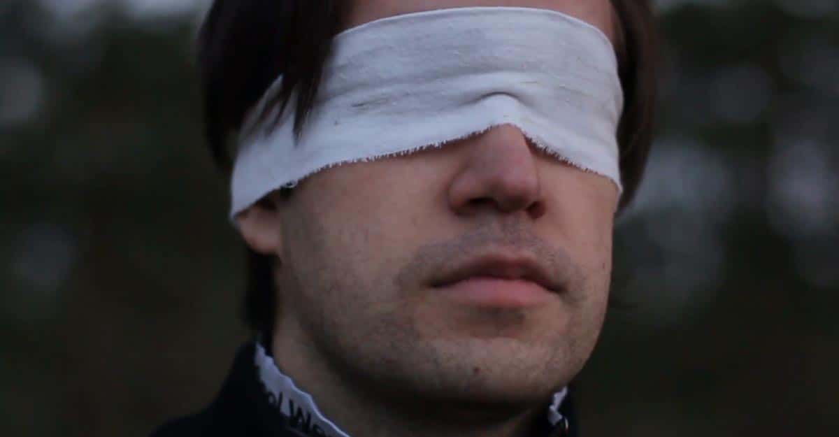 People Reveal The One Thing They Saw That They Were Definitely Not Supposed To See