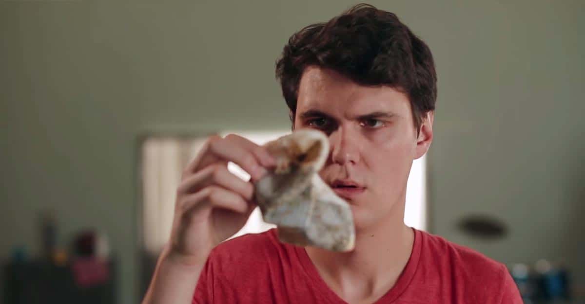 People Replace The Word 'Pet' With 'Roommate'. These Stories Are Seriously Hilarious