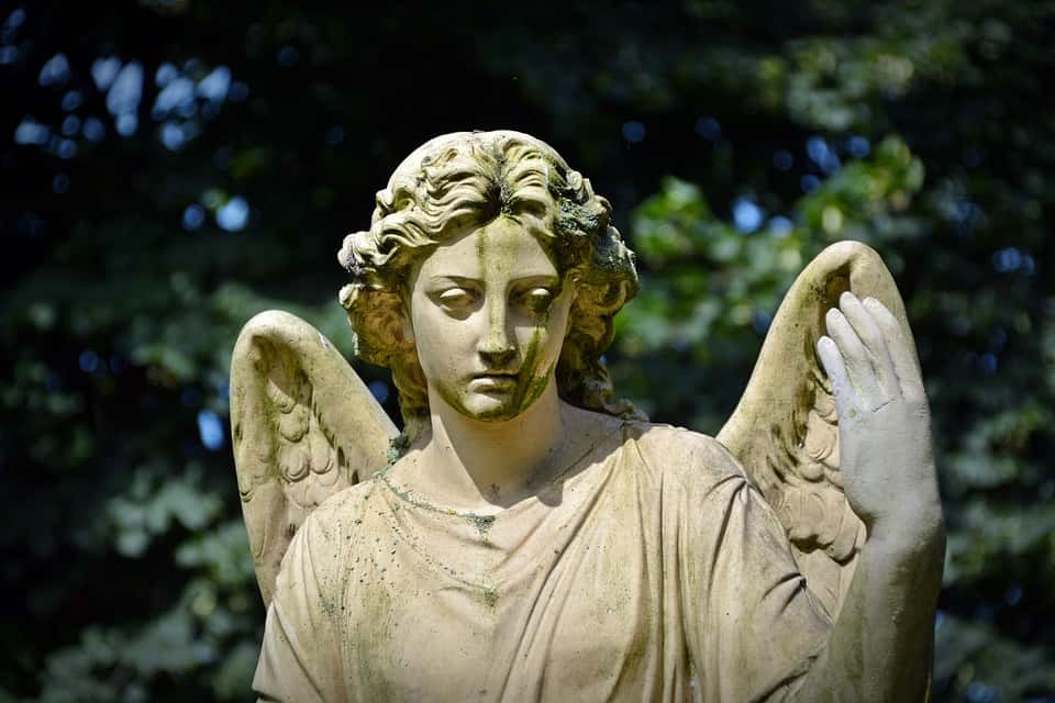 statue-hope-face-fig-mourning-angel-sculpture-1507747-1526763620743.jpg