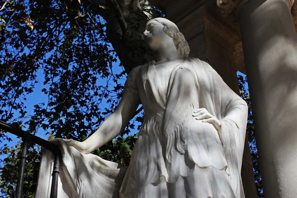 statue-marble-monument-sculpture-woman-thinking-1792592-1526763953396.jpg