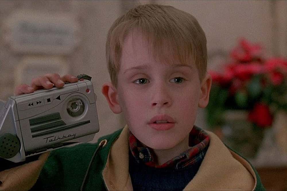 talkboy-in-home-alone-1527900131685.jpg