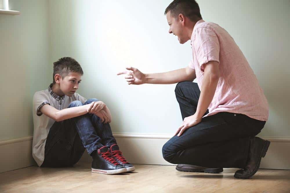 scolding-your-child-to-discipline-him-parents-know-your-limits_8983f-1530318864892.jpg