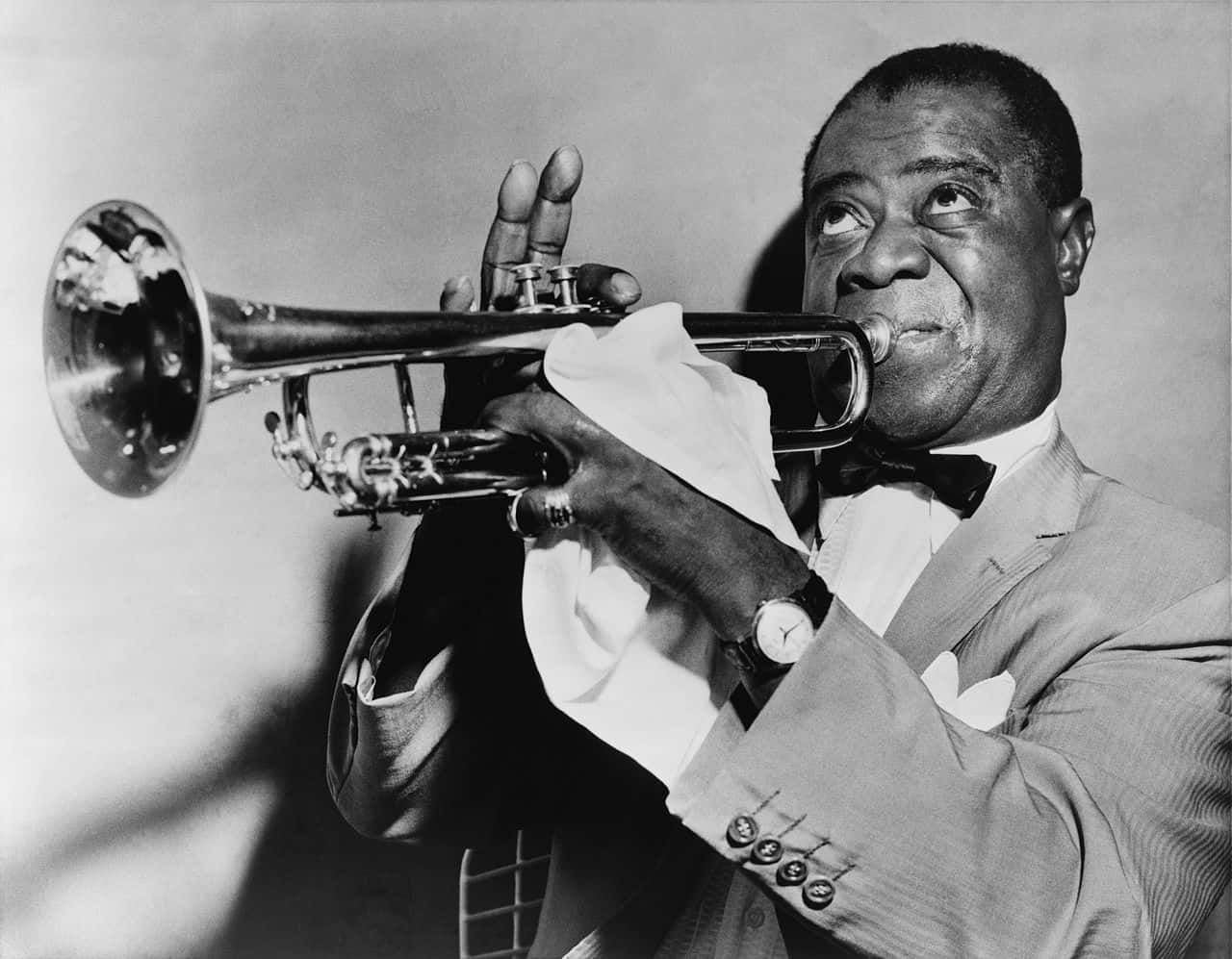 1280px-louis_armstrong_restored-1544042205105.jpg