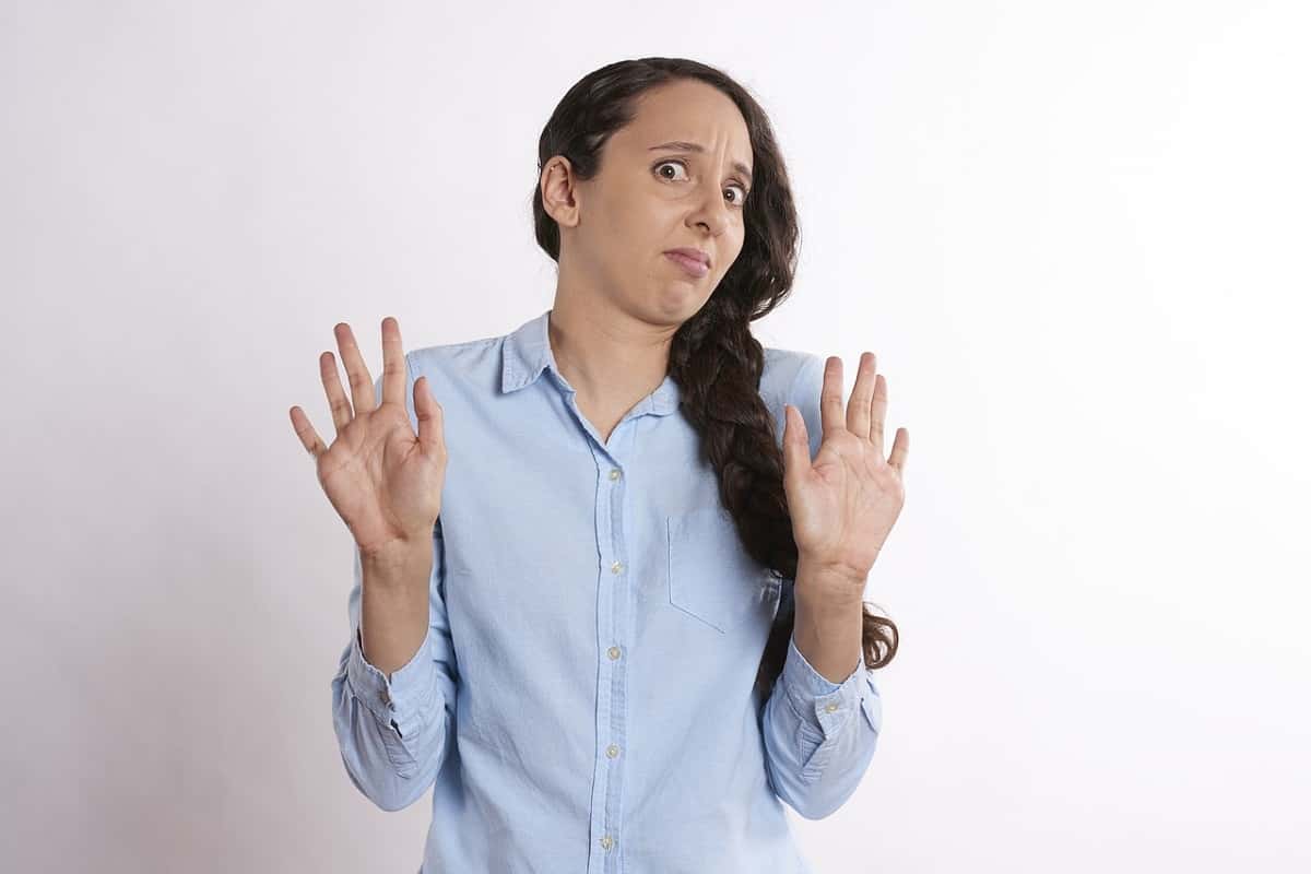 shocked-2681488_1280-1549407181443.jpg