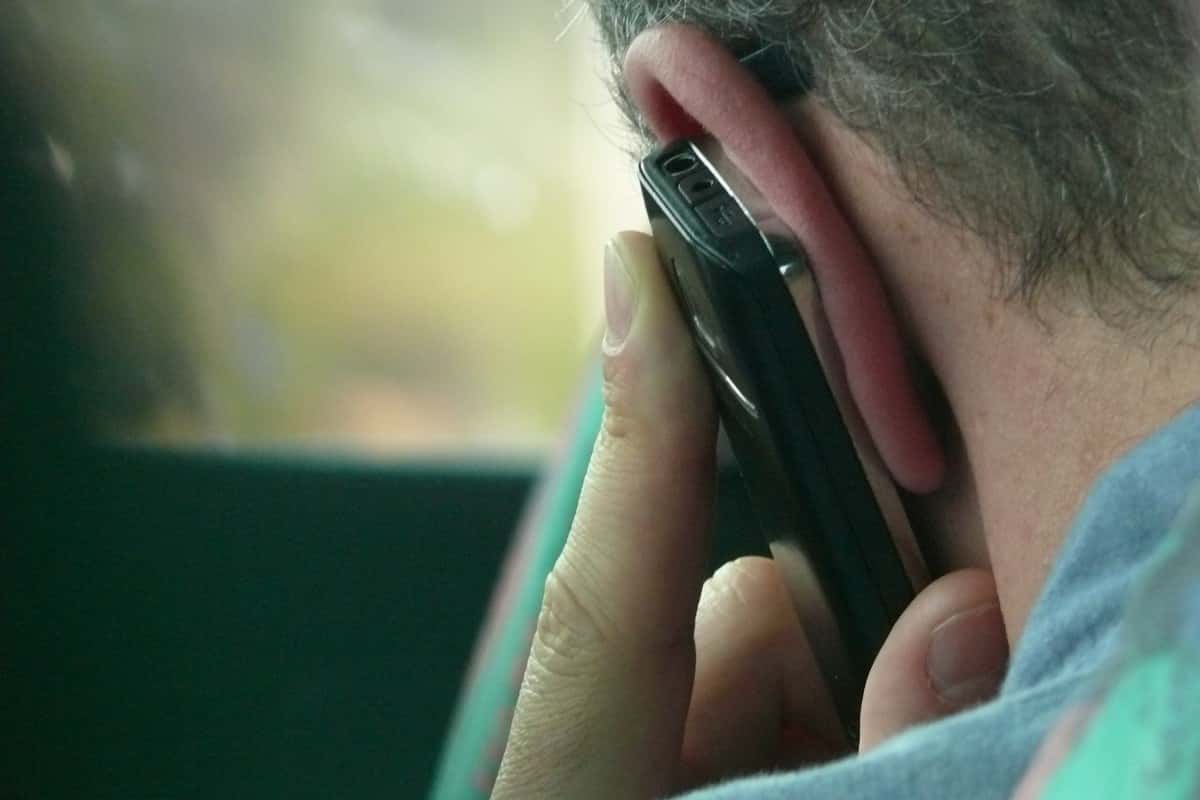 phone_mobile_phone_mobile_communication_connection_call_telephone_apparatus-1552432989410.jpg