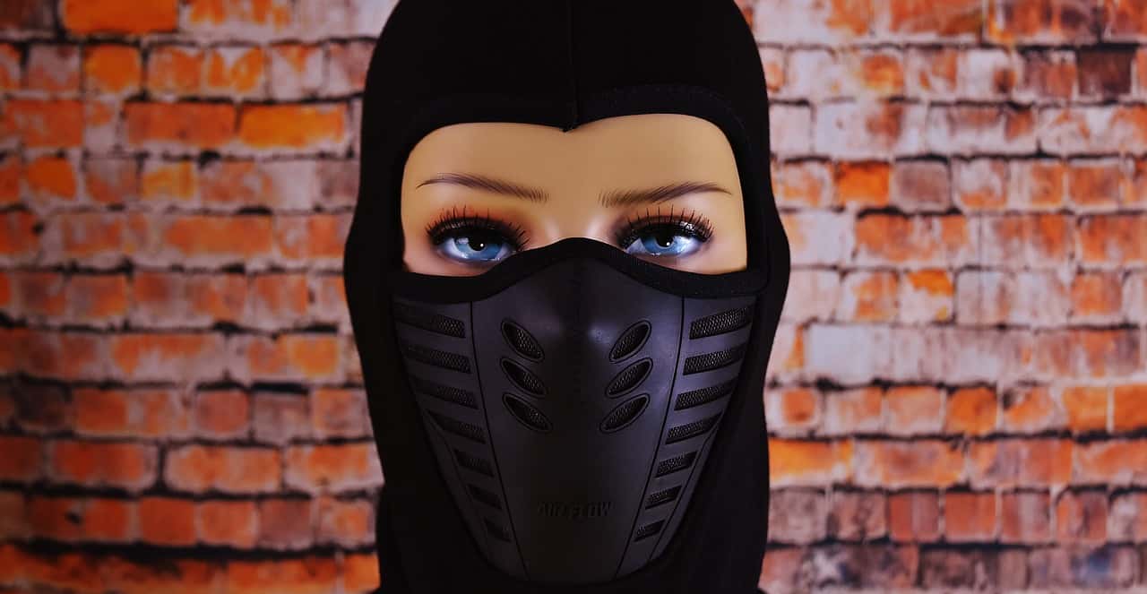 ski-mask-2086450_1280-1545351534567.jpg