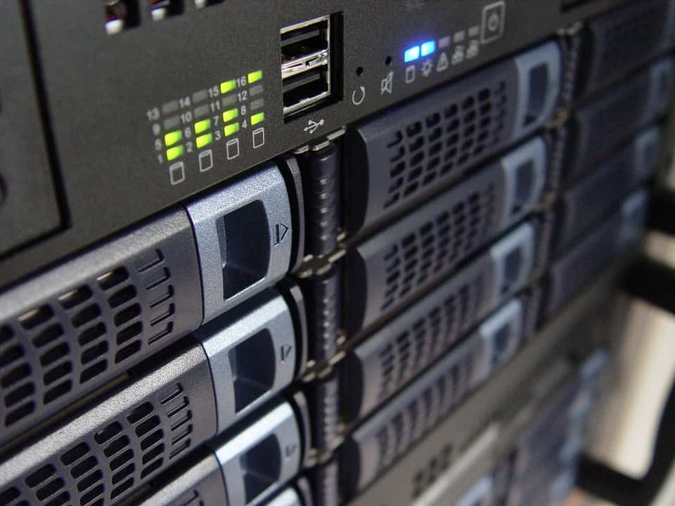 technology-1587673_960_720-1552412216447.jpg