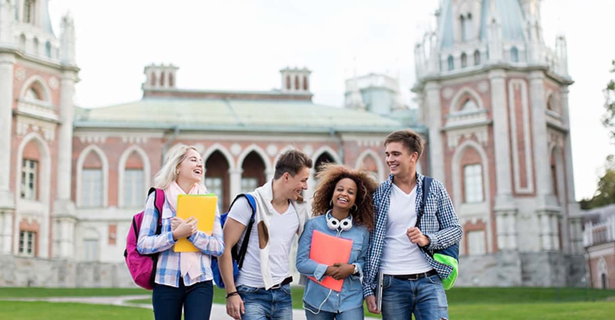 5 Super Easy Ways To Save Money While Living On Campus