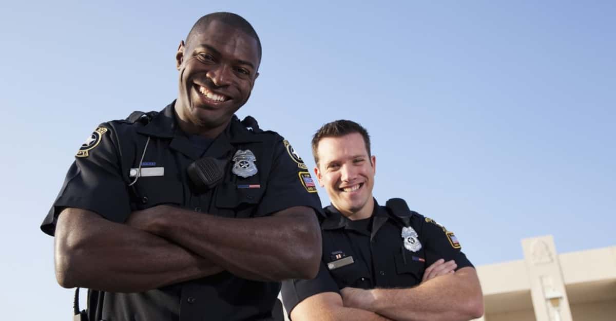 Baffled Cops Share The Dumbest Criminal They Have Ever Come Across