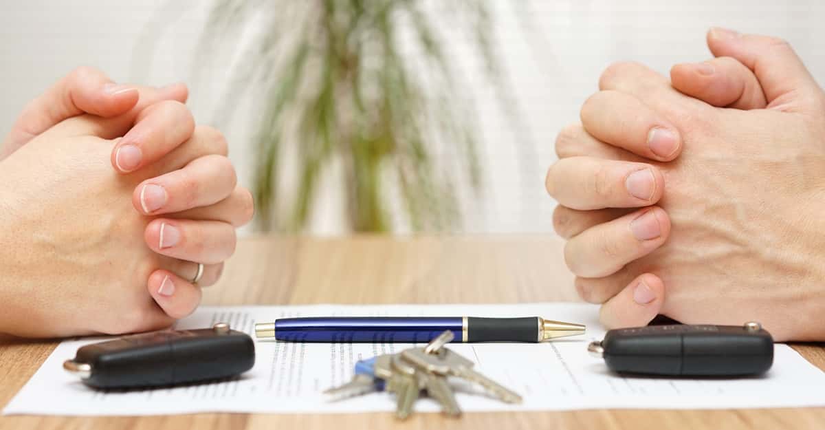 Divorce Lawyers Share The Craziest Stunts They've Seen Over The Years