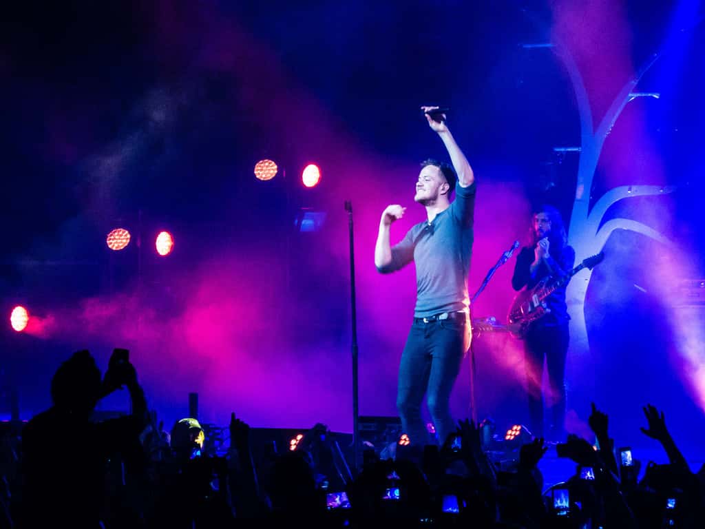 imagine-dragons-1542402413060.jpg