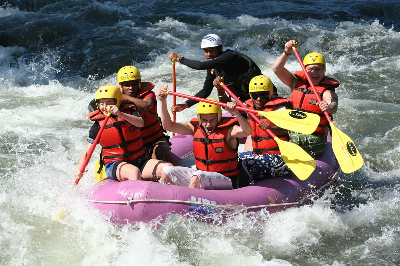 rafting-661716_1280-1559756431153.jpg