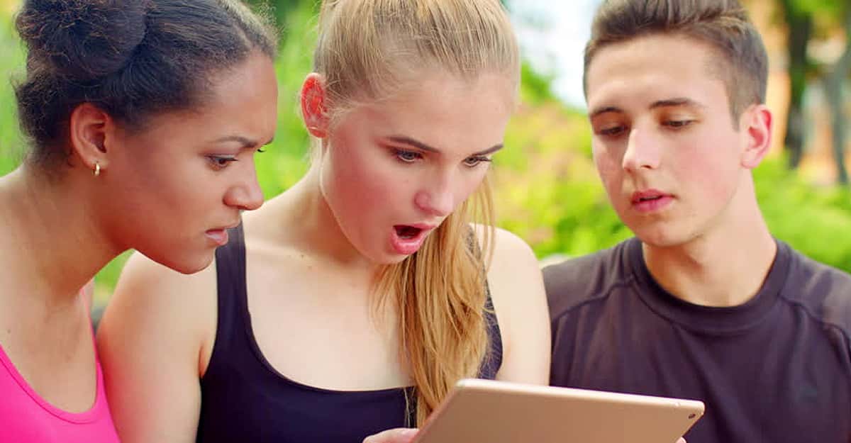 People Share Their School's Huge Scandal