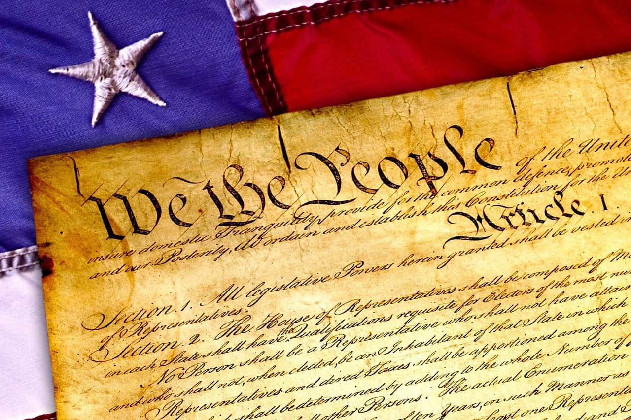 constitution-1486010_1280-1562189608418.jpg