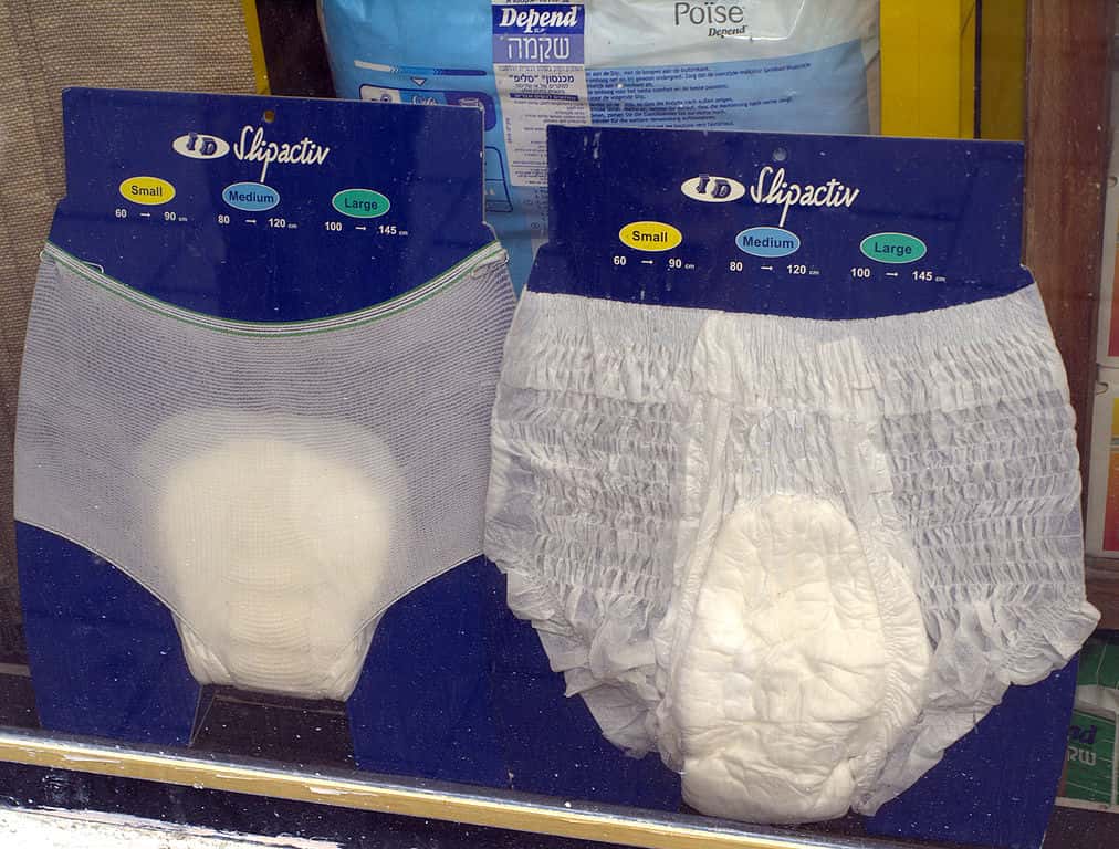 1012px-adult_diapers_in_tel_aviv-1560115632683.jpg