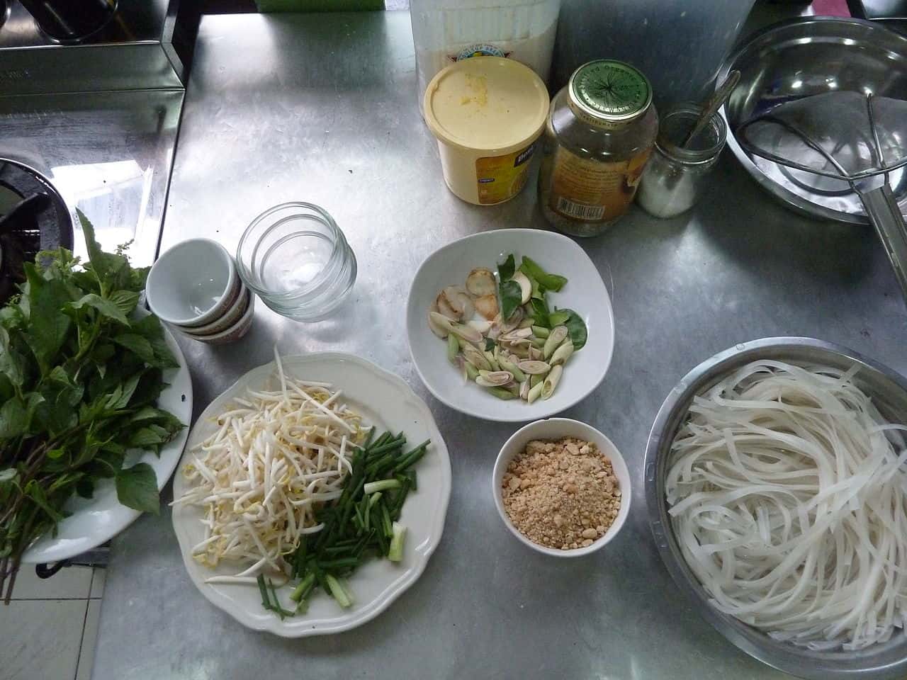 1280px-May_Kaidee's_Cooking_School_P1130036