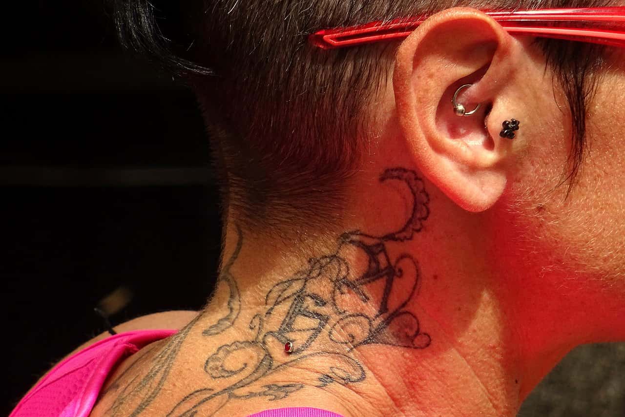 1280px-Tattoo_-_Flickr_-_Stiller_Beobachter