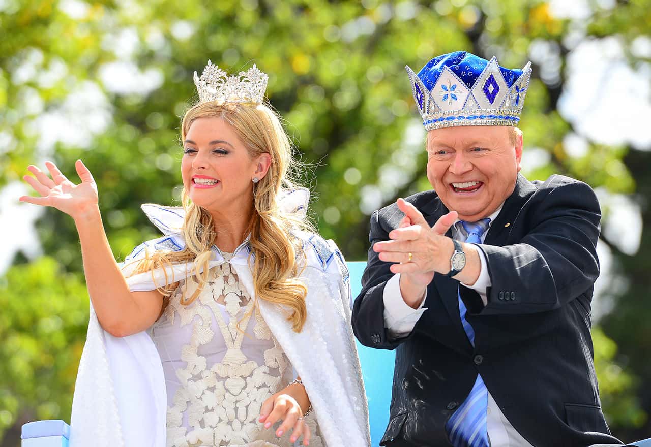 2014_Moomba_Parade_(60th_Anniversary)_Melbourne_(13054867724)