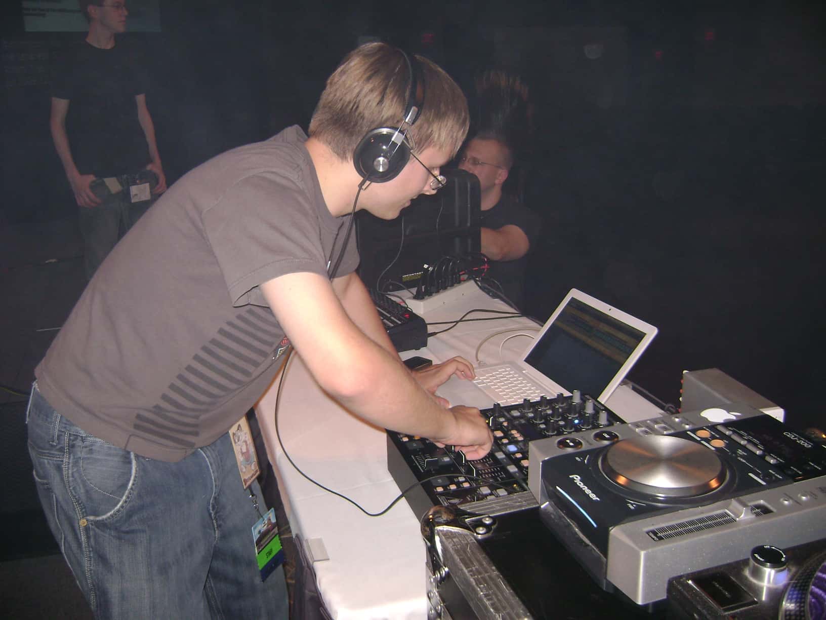 4148155705_c708ccffb5_o