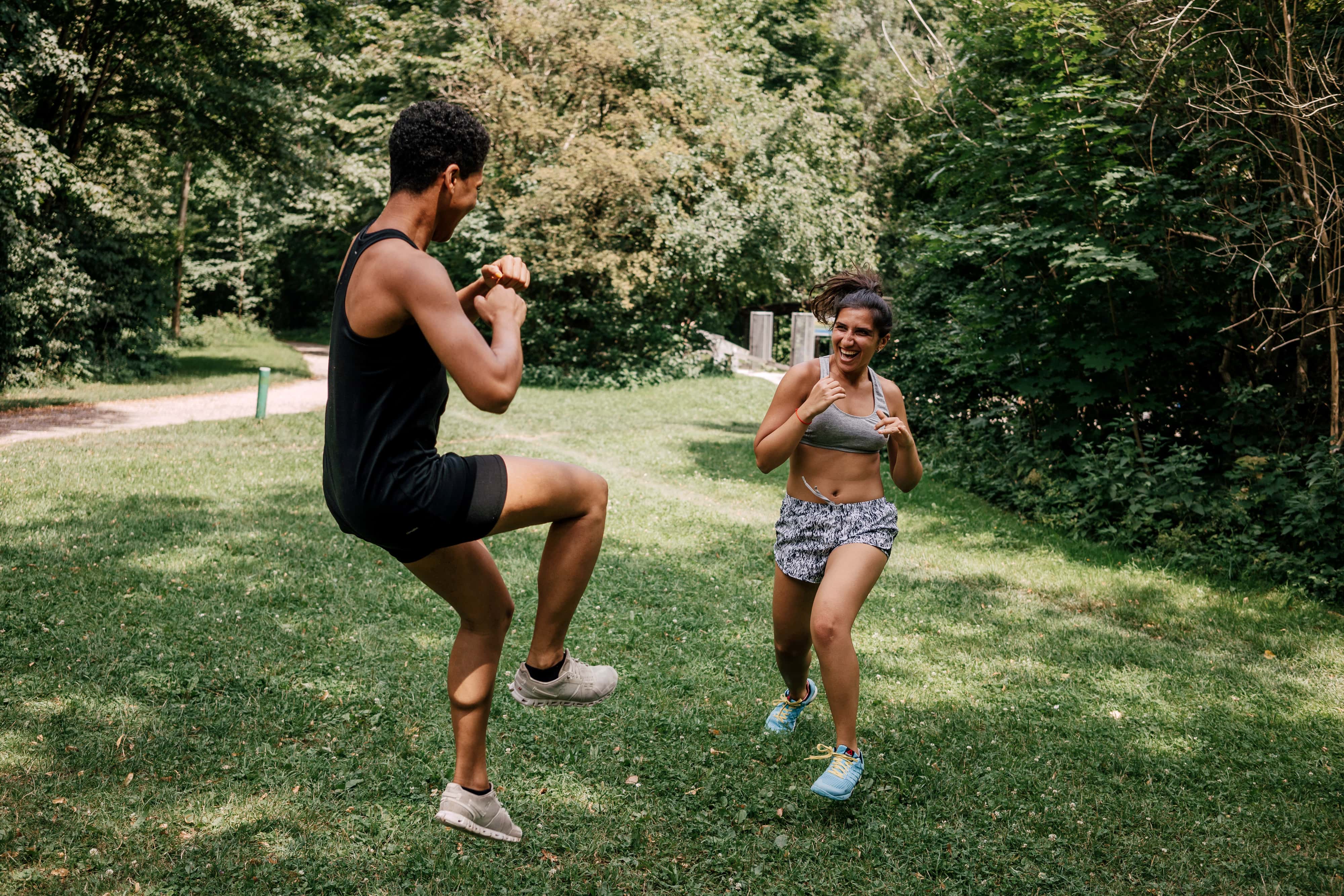 Friends do sports in a park in Munich