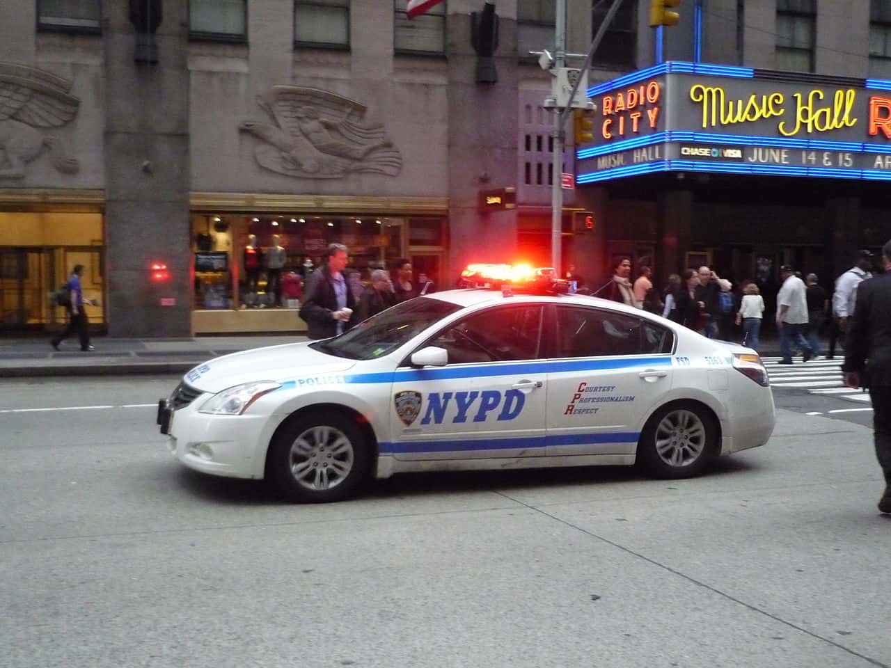 NYPD_Nissan_Altima_(15684308861)