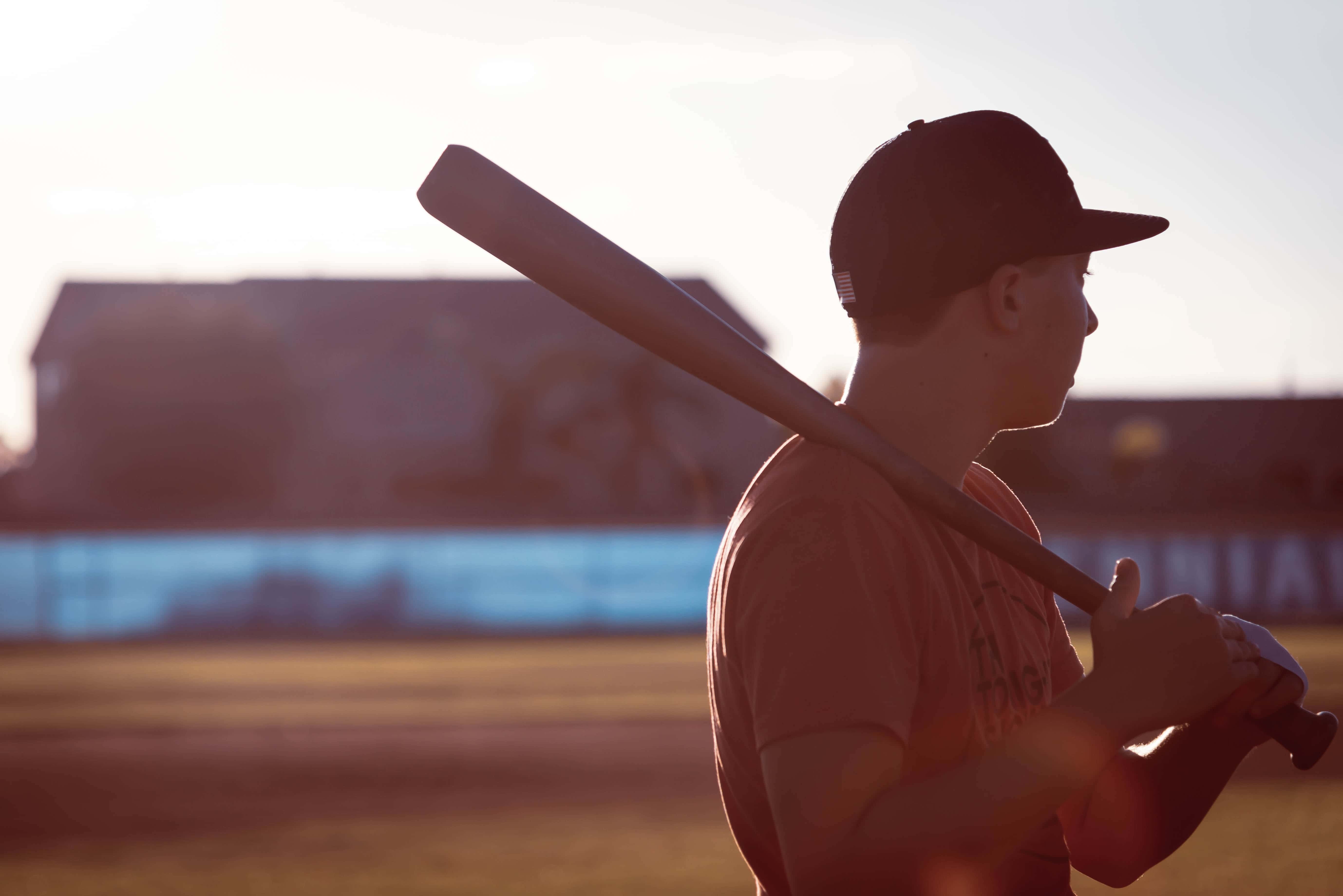 action-athlete-baseball-baseball-bat-blur-boy-1531845-pxhere.com
