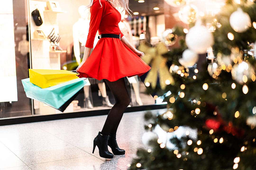 christmas-shopping-1-1080x720