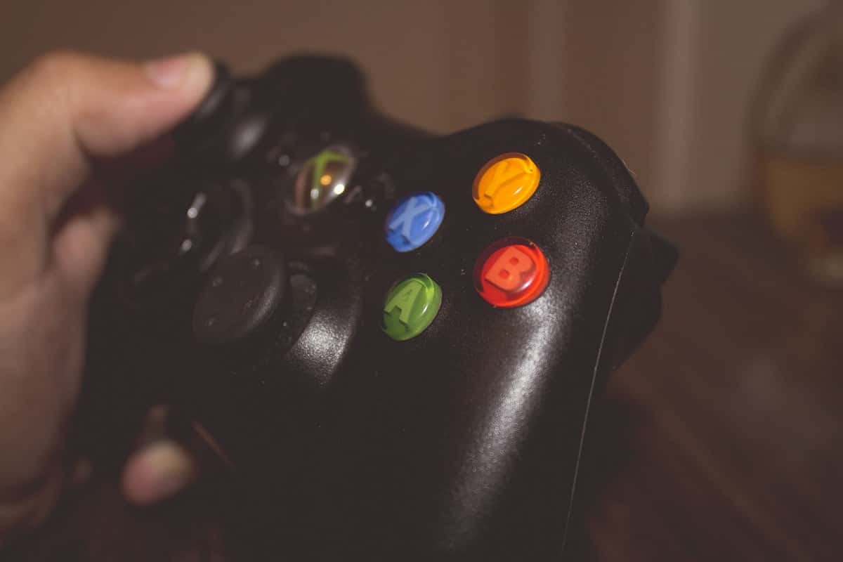 controller-gamer-gaming-7295-1557987636328.jpg