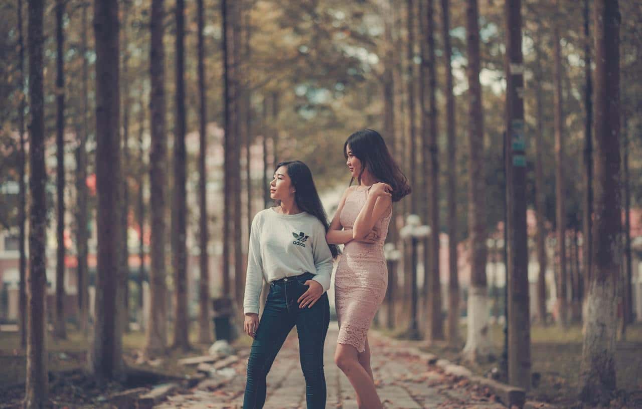 daylight-fall-fashion-friend-friends-friendship-1500905-pxhere.com