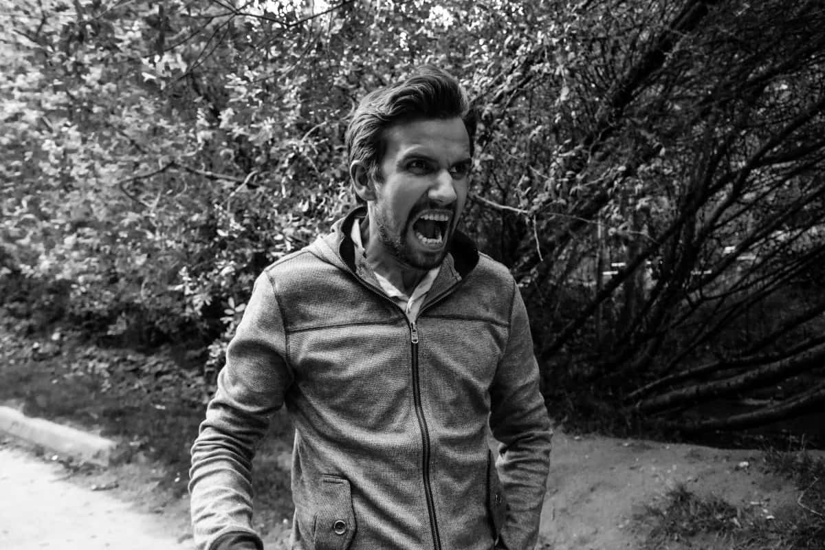 man_male_angry_face_expression_angry_man_adult_young-698401-1557988090293.jpg