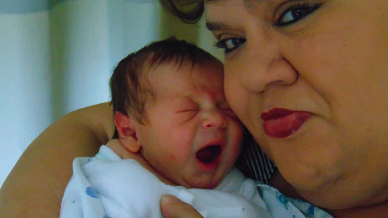 person-woman-boy-cute-love-young-1084211-pxhere.com