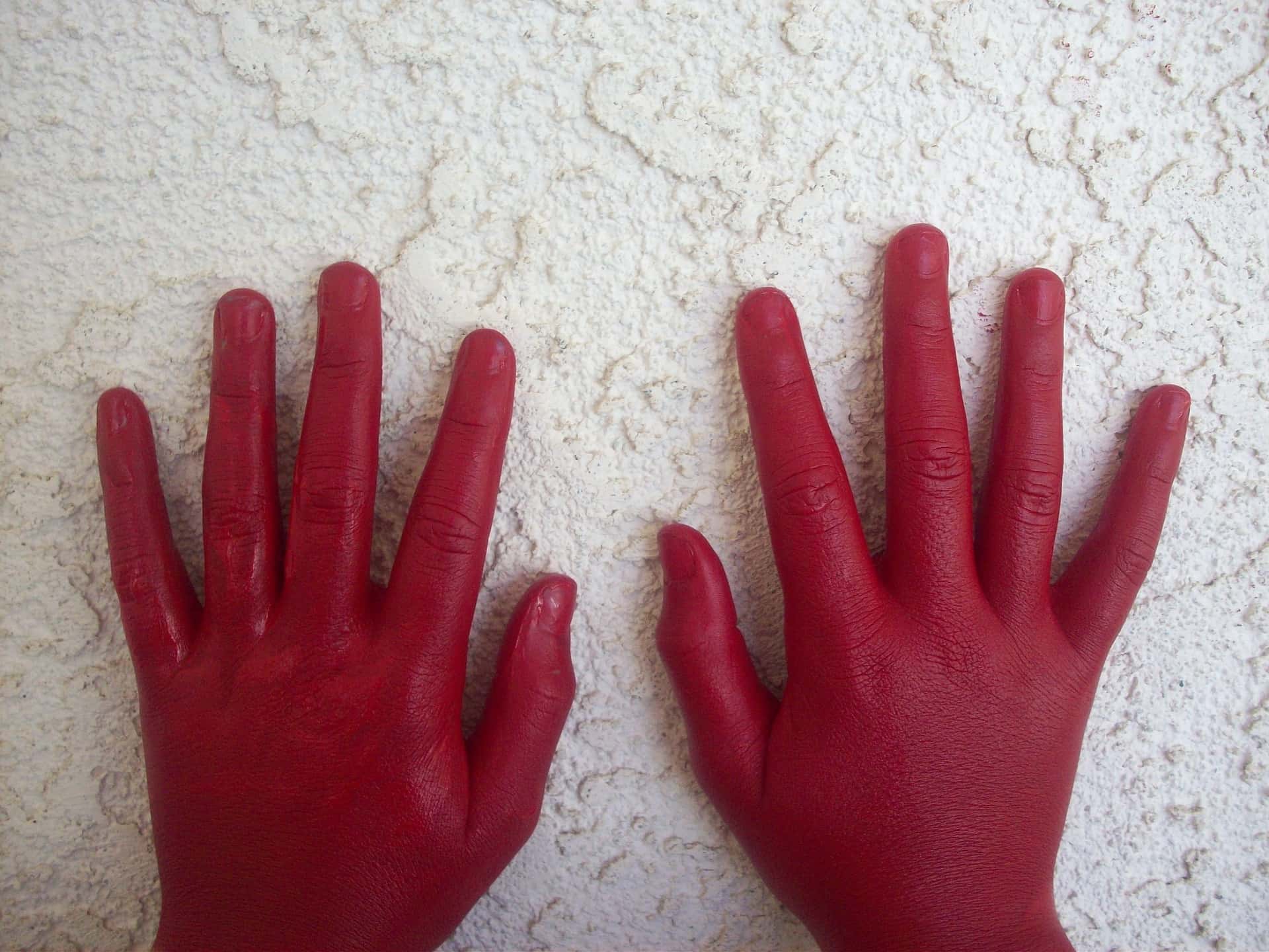 red-hand-1168908_1920