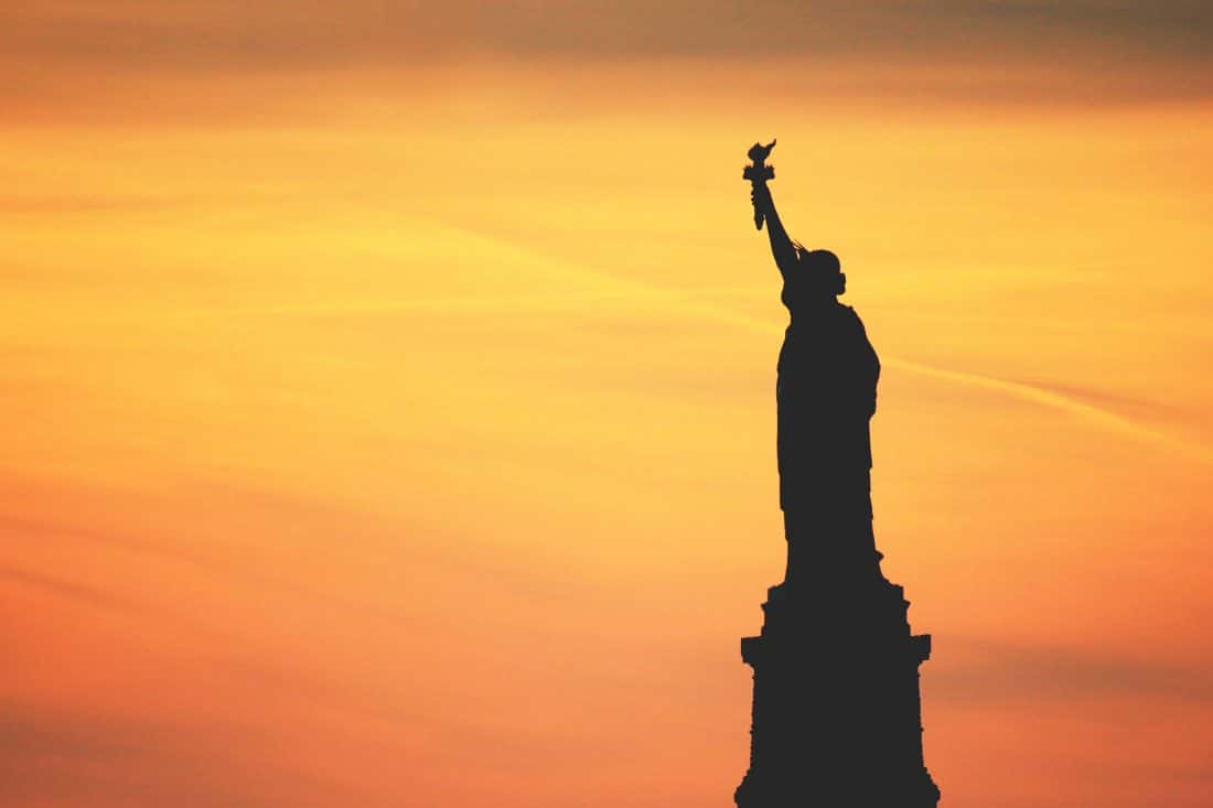 statue-of-liberty-1100x733