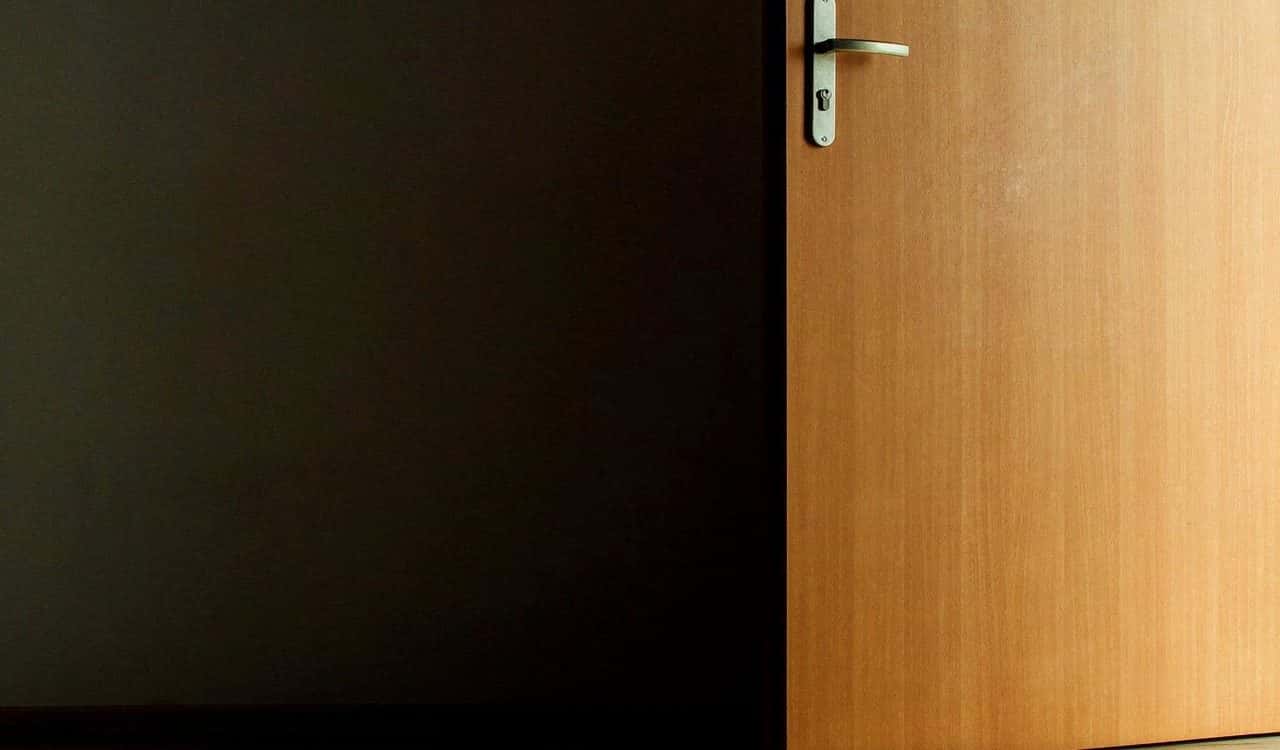 PIXNIO-244025-1280x750