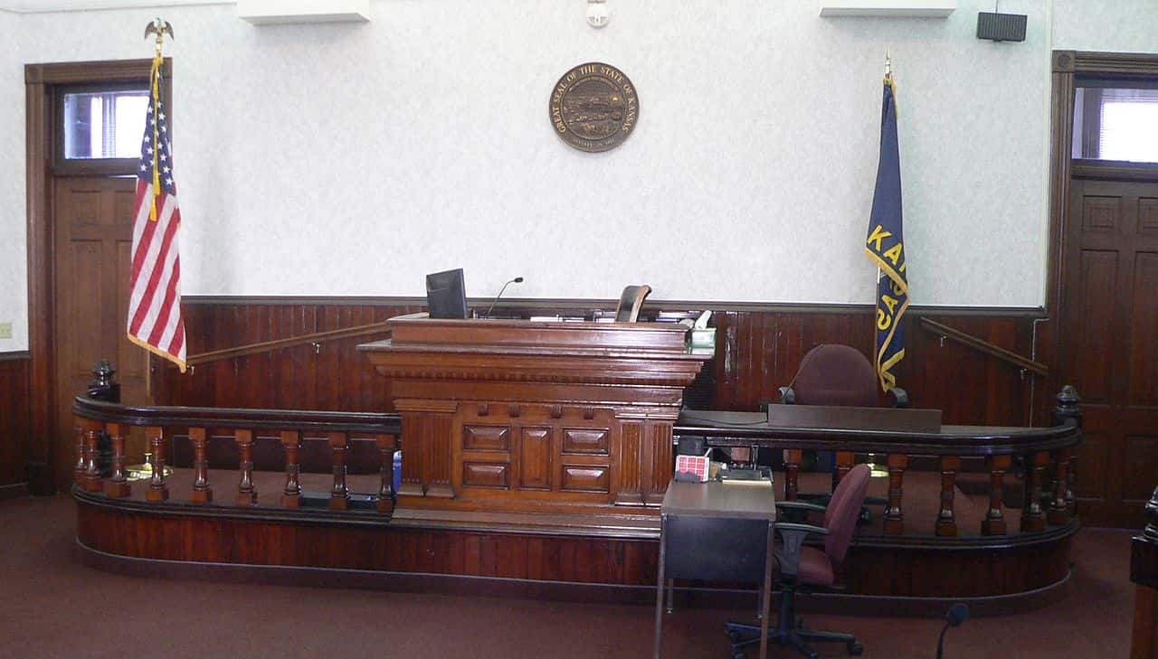 Rush_County,_Kansas,_courthouse,_courtroom_1