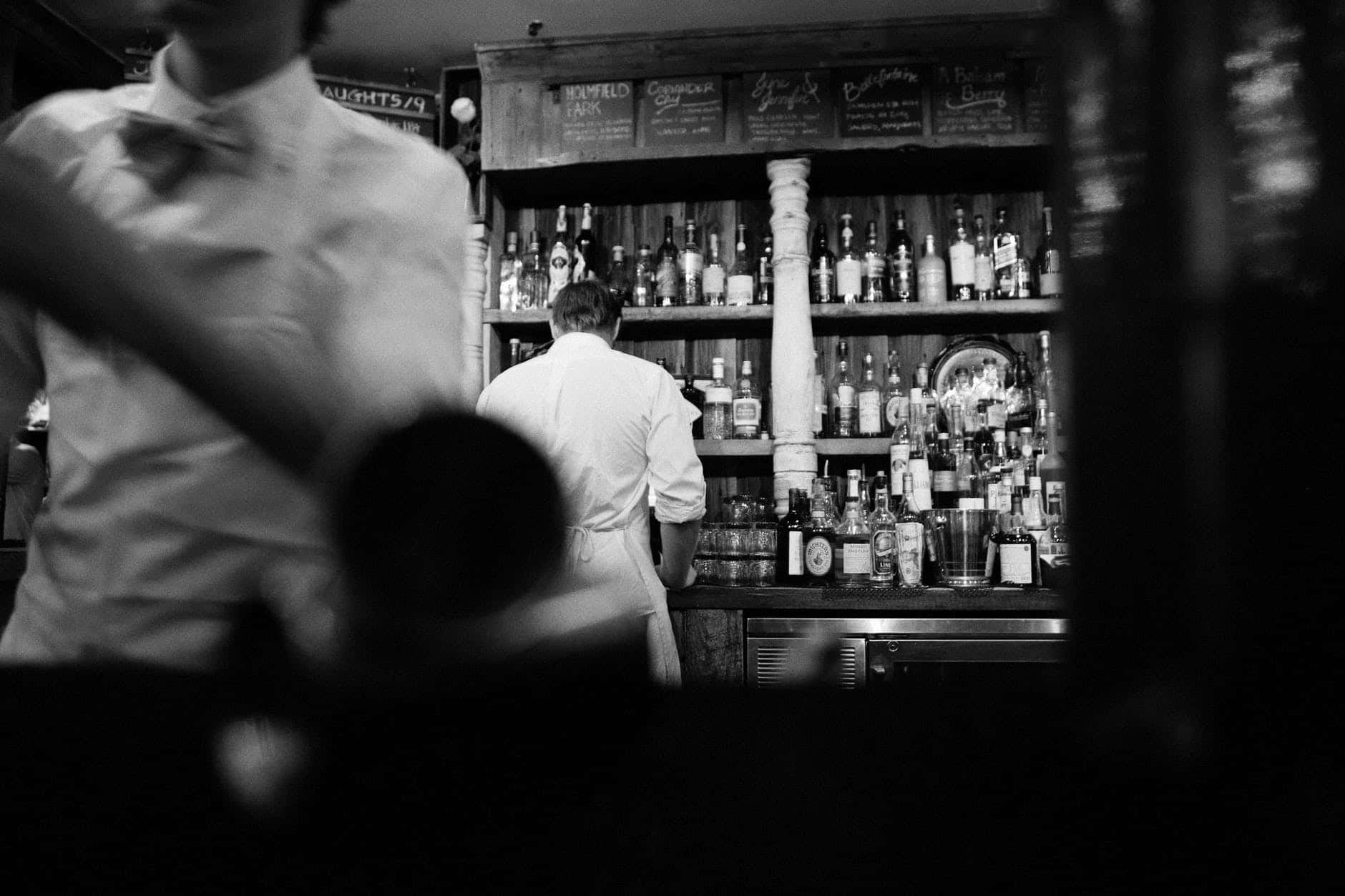 black-and-white-alcohol-bar-barkeeper