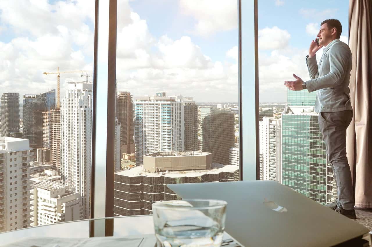 buildings-businessman-city-cityscape-561458(1)