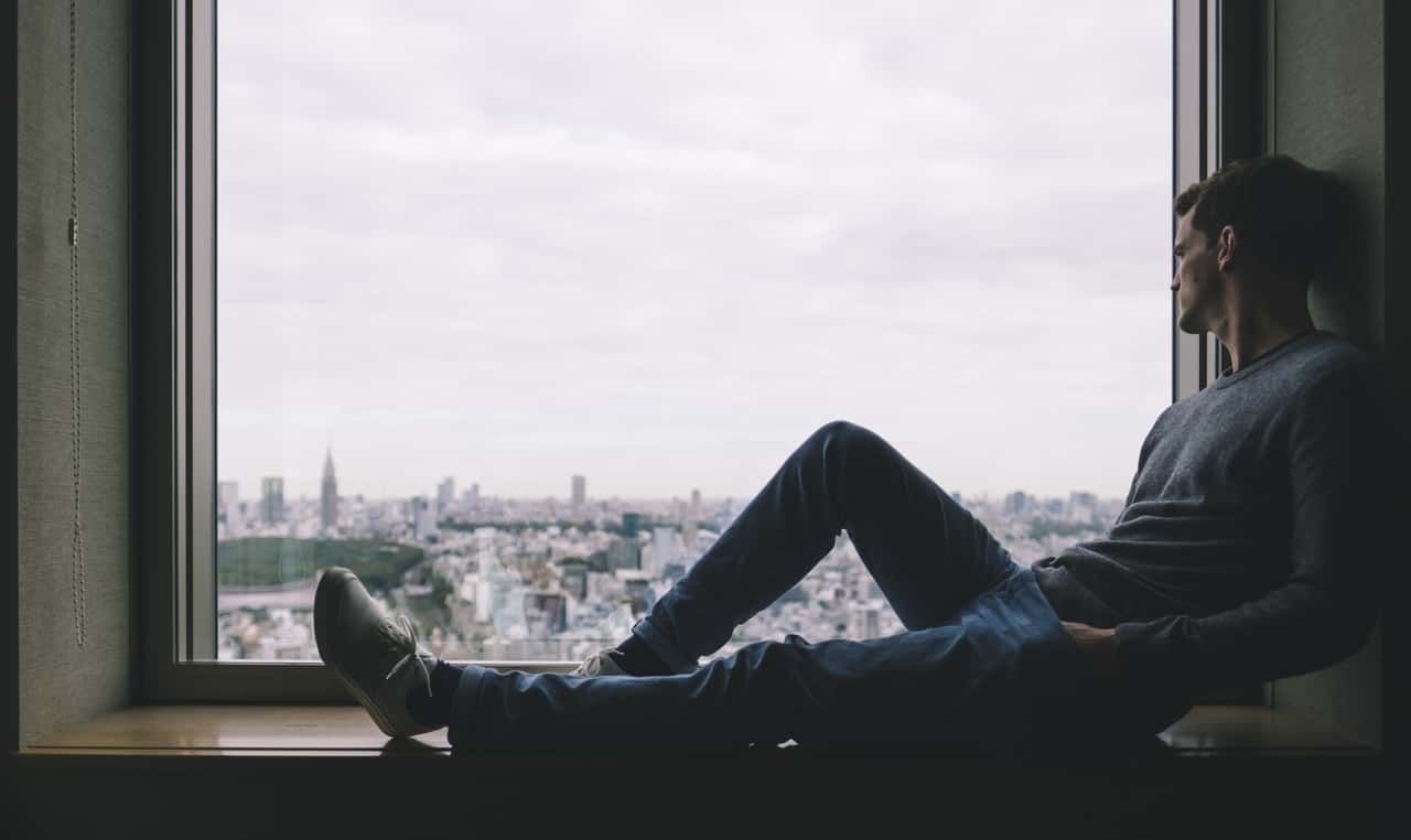 man-person-light-window-city-alone-1169900-pxhere.com