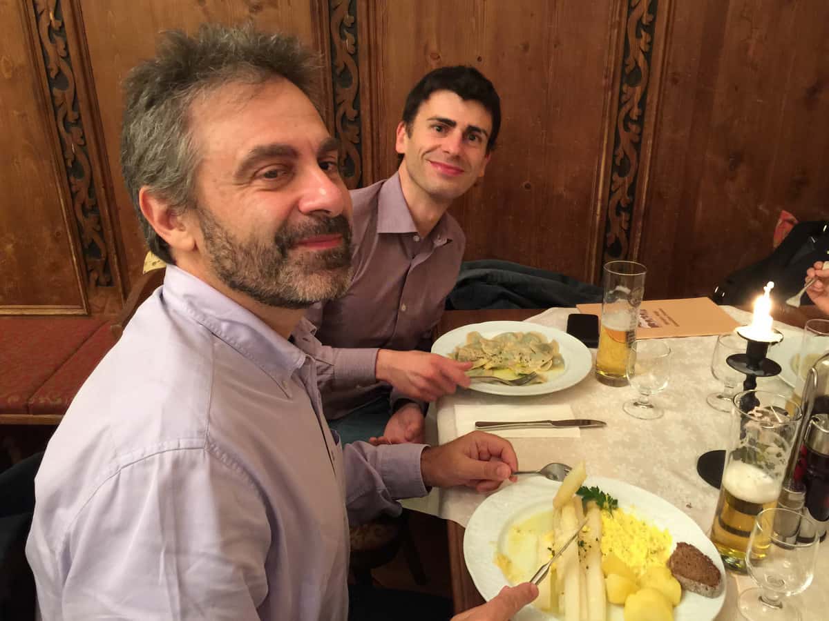 man-person-people-restaurant-dish-meal-161772-pxhere.com