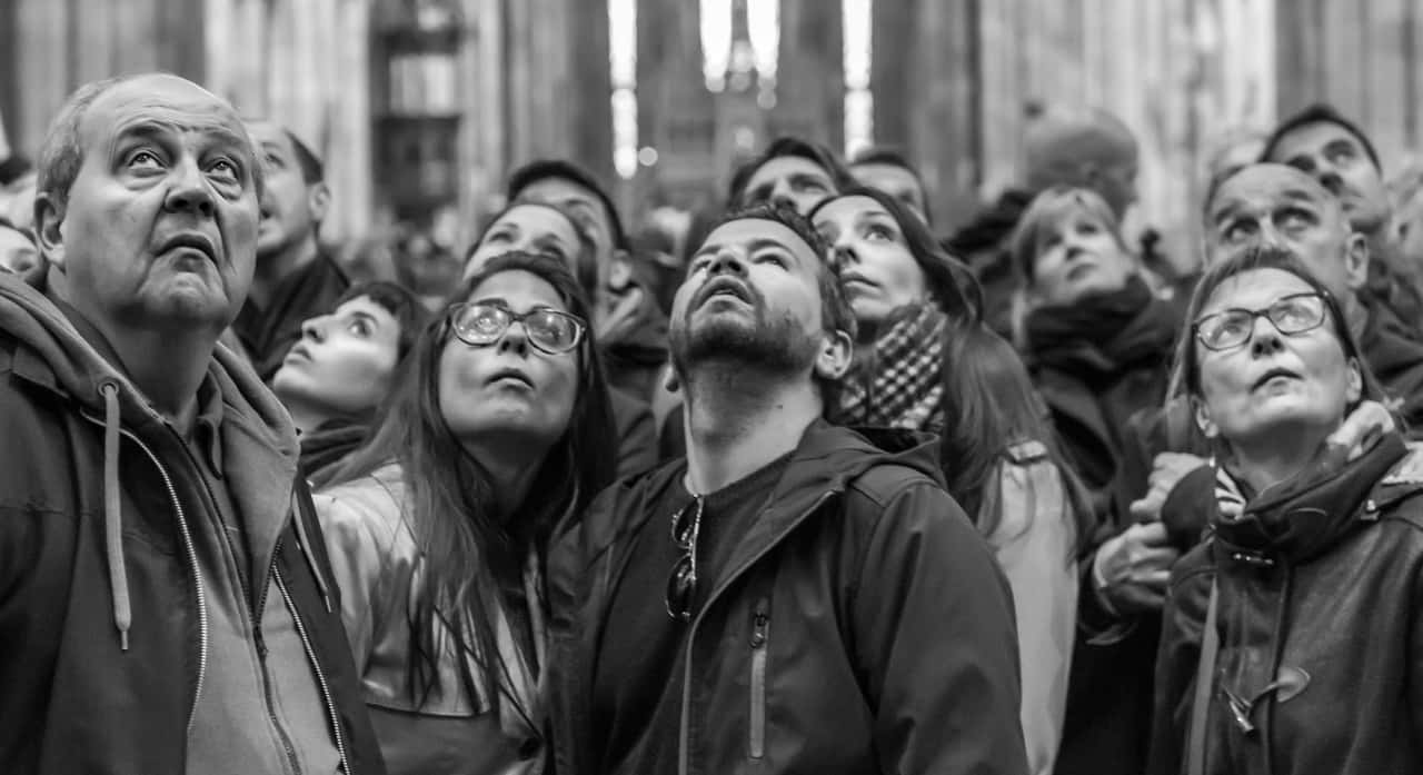 person-black-and-white-people-view-crowd-looking-412438-pxhere.com