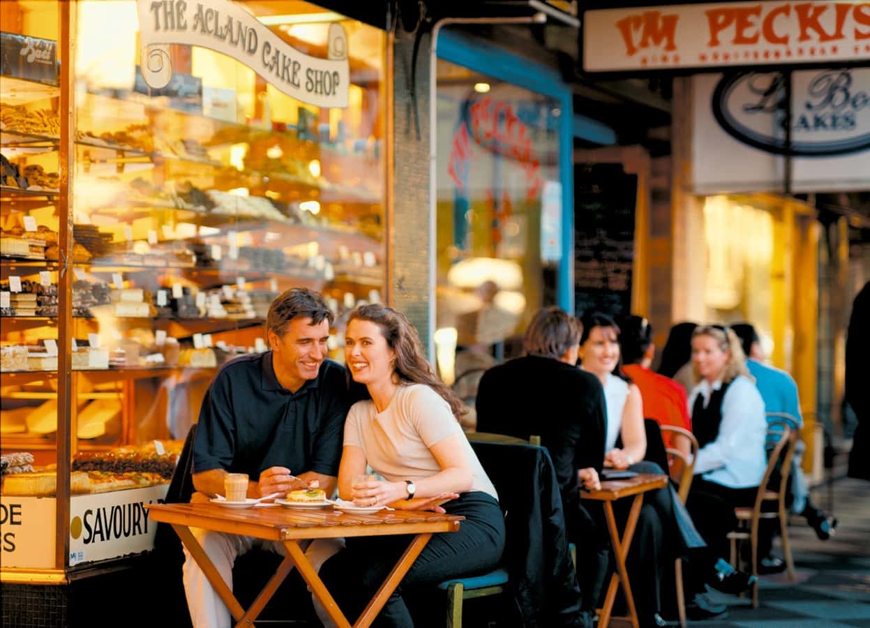 table-cafe-coffee-street-sidewalk-restaurant-817501-pxhere.com