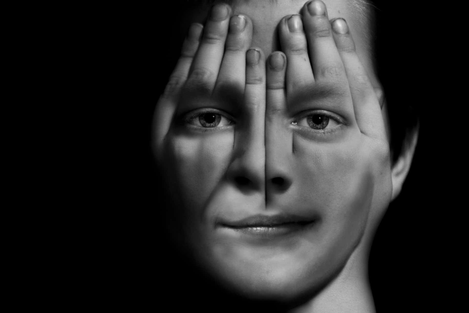 the-boys-face-in-the-hands