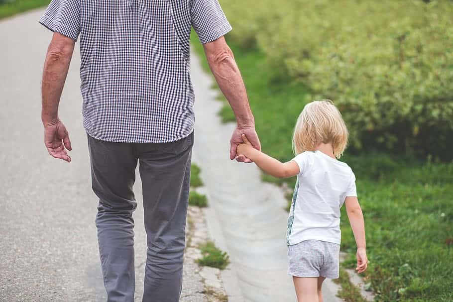 young-girl-daughter-kid-child-dad