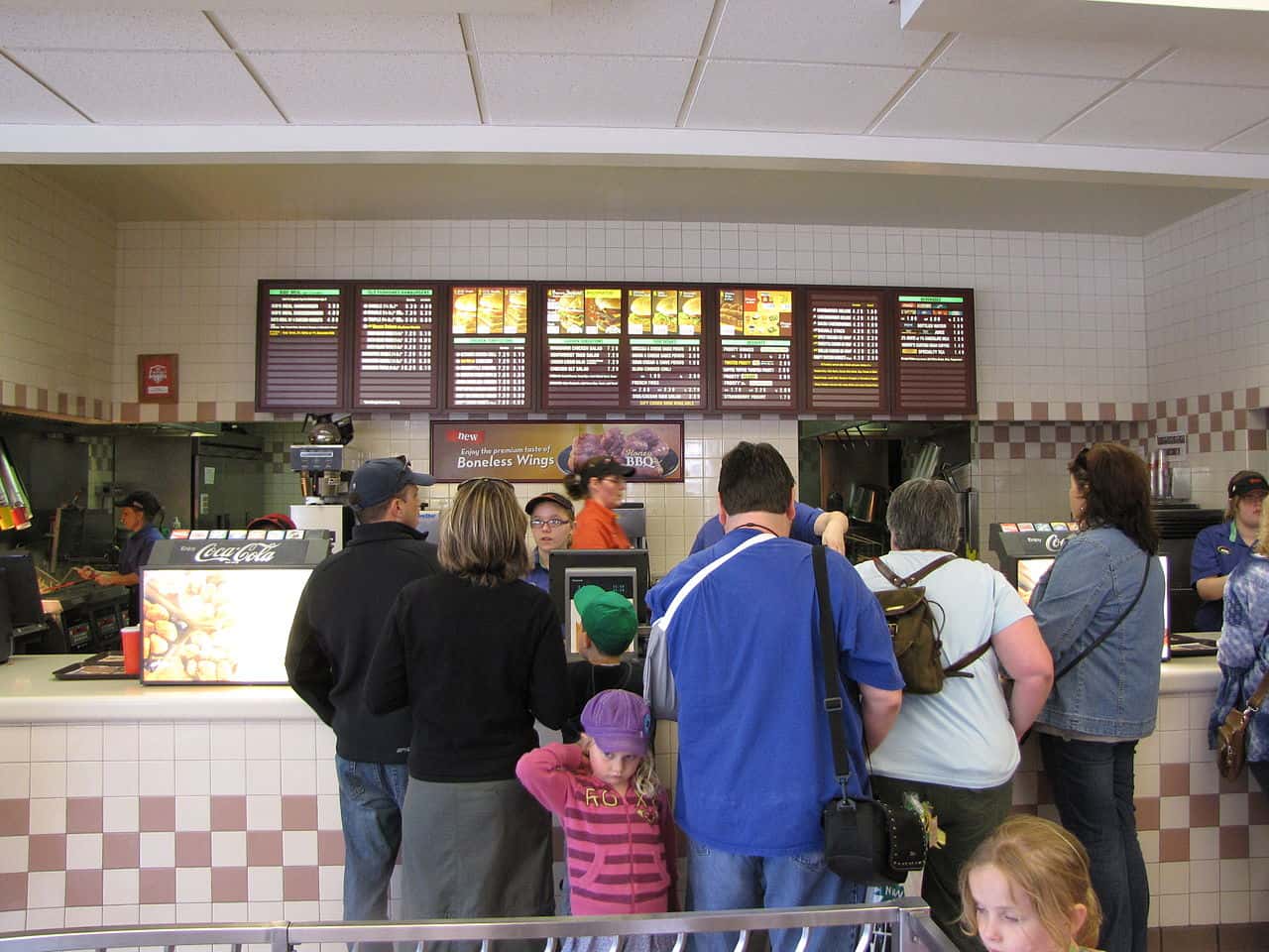 1280px-Wendy's_at_Niagara_Falls