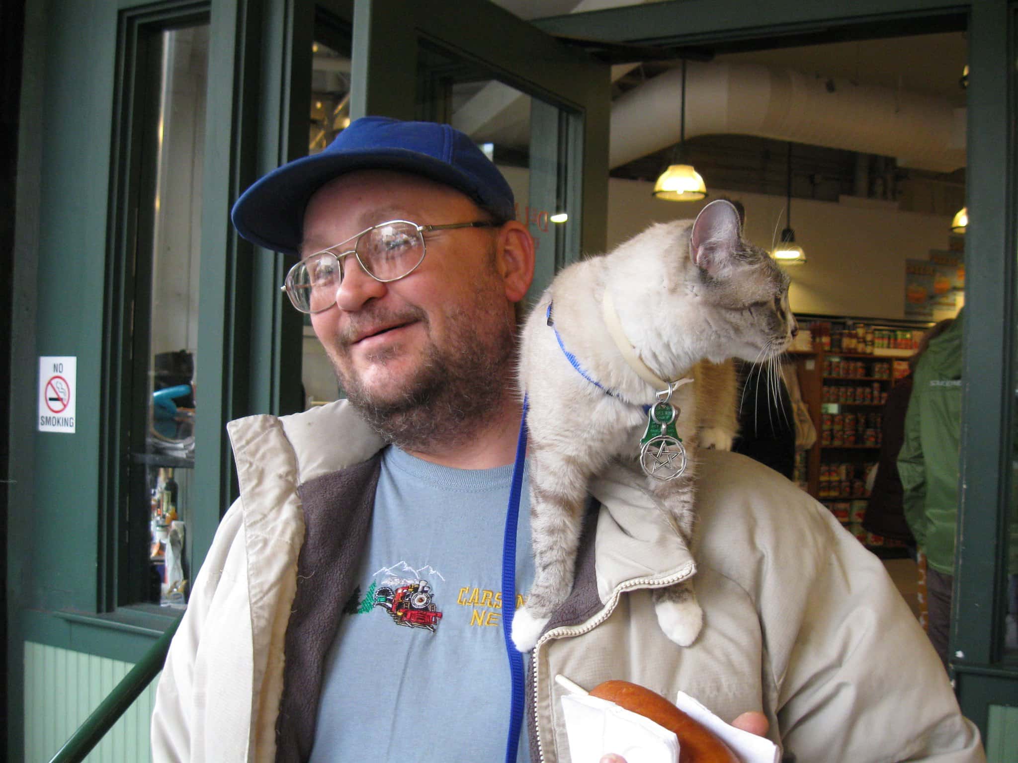 2558473813_185e8db3db_k