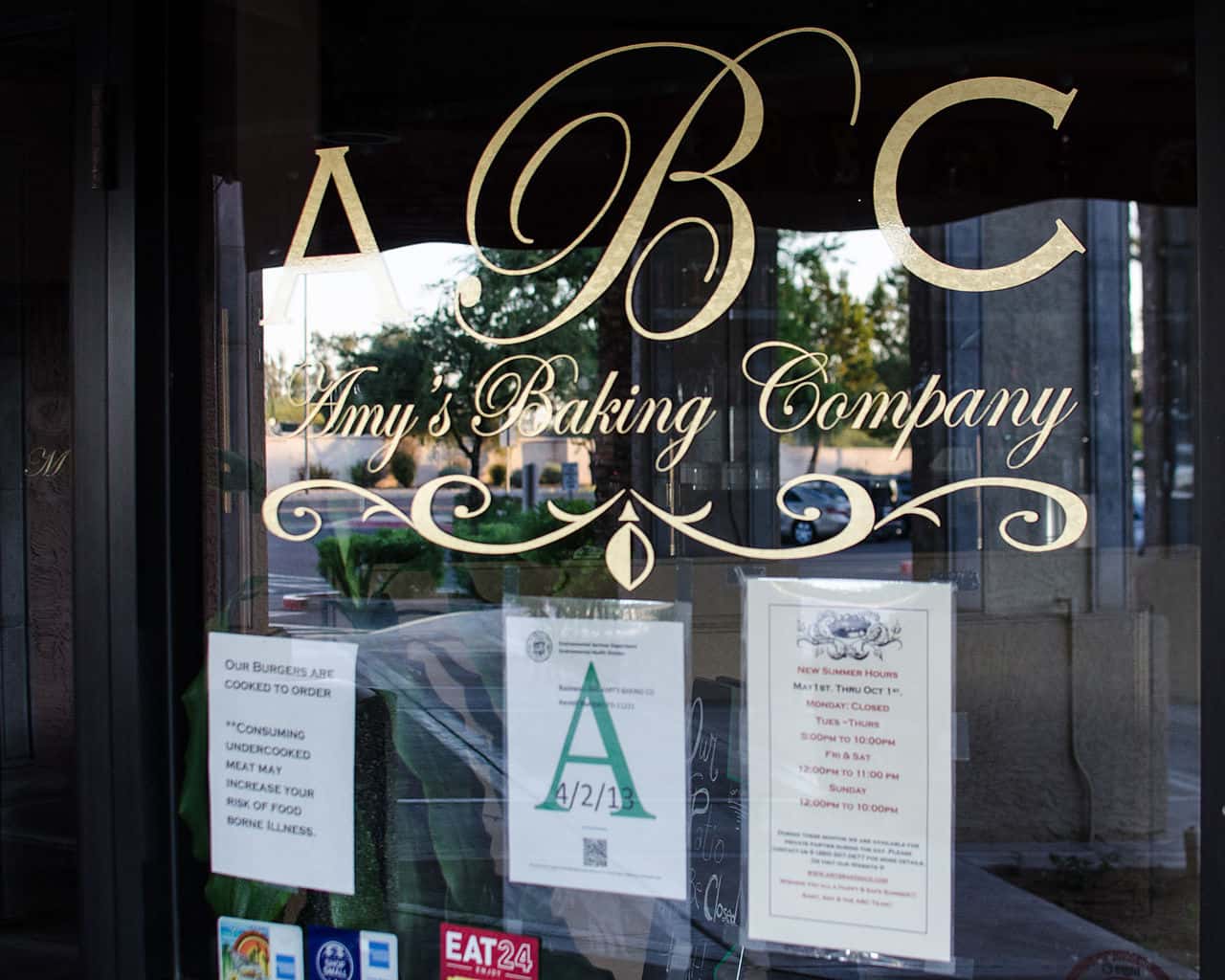 Amy's_Baking_Company_front_door