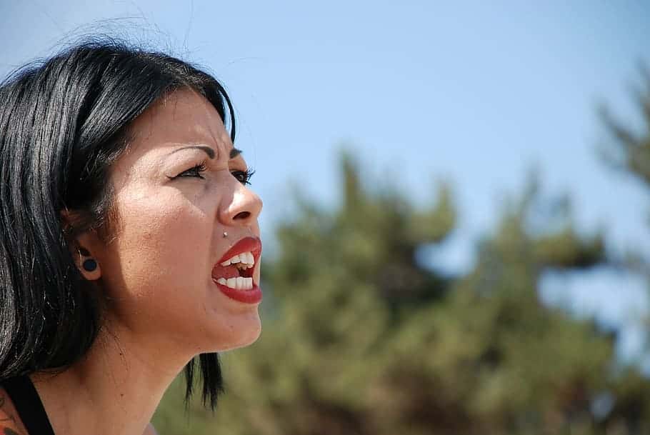 brawlin-betties-anger-yelling-stress